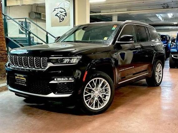 JEEP GRAND CHEROKEE 2023 1C4RJYE60P8808439 image